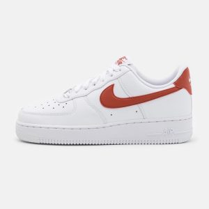 NIKE AIR FORCE 1 '07
