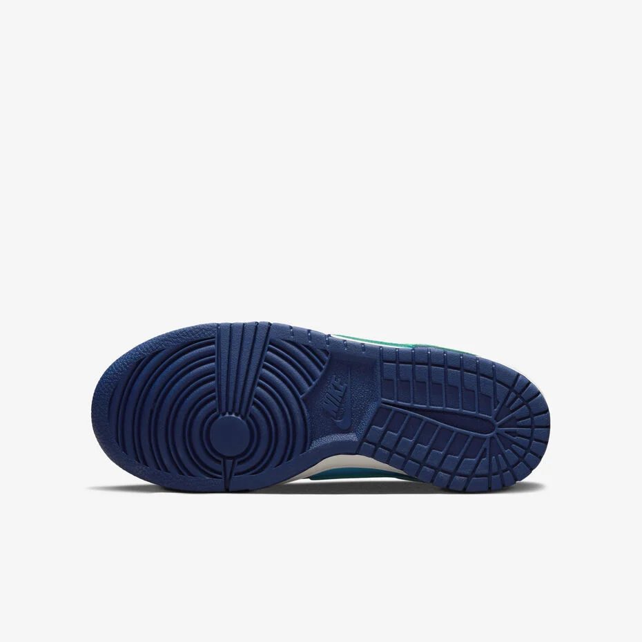 Nike Dunk Low x Parris Goebel – Image 2