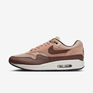 Nike Air Max One SC
Cacao Wow and Dusted Clay