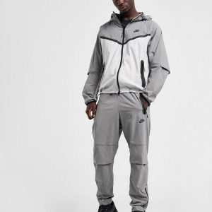 Nike Tech Woven Men's Windbreaker Sweat