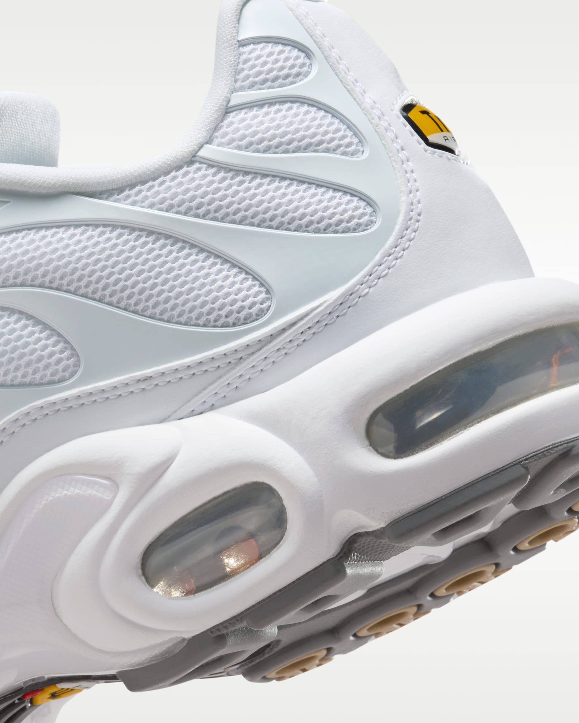 Nike Air Max Plus – Image 8