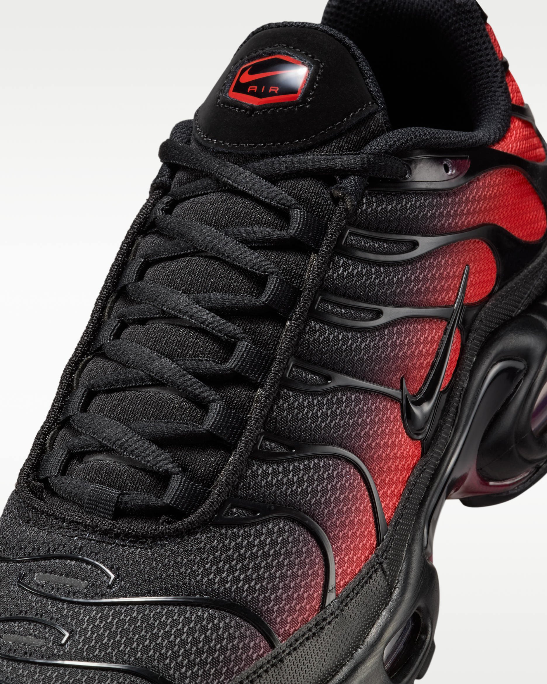 NIKE AIR MAX PLUS – Image 7