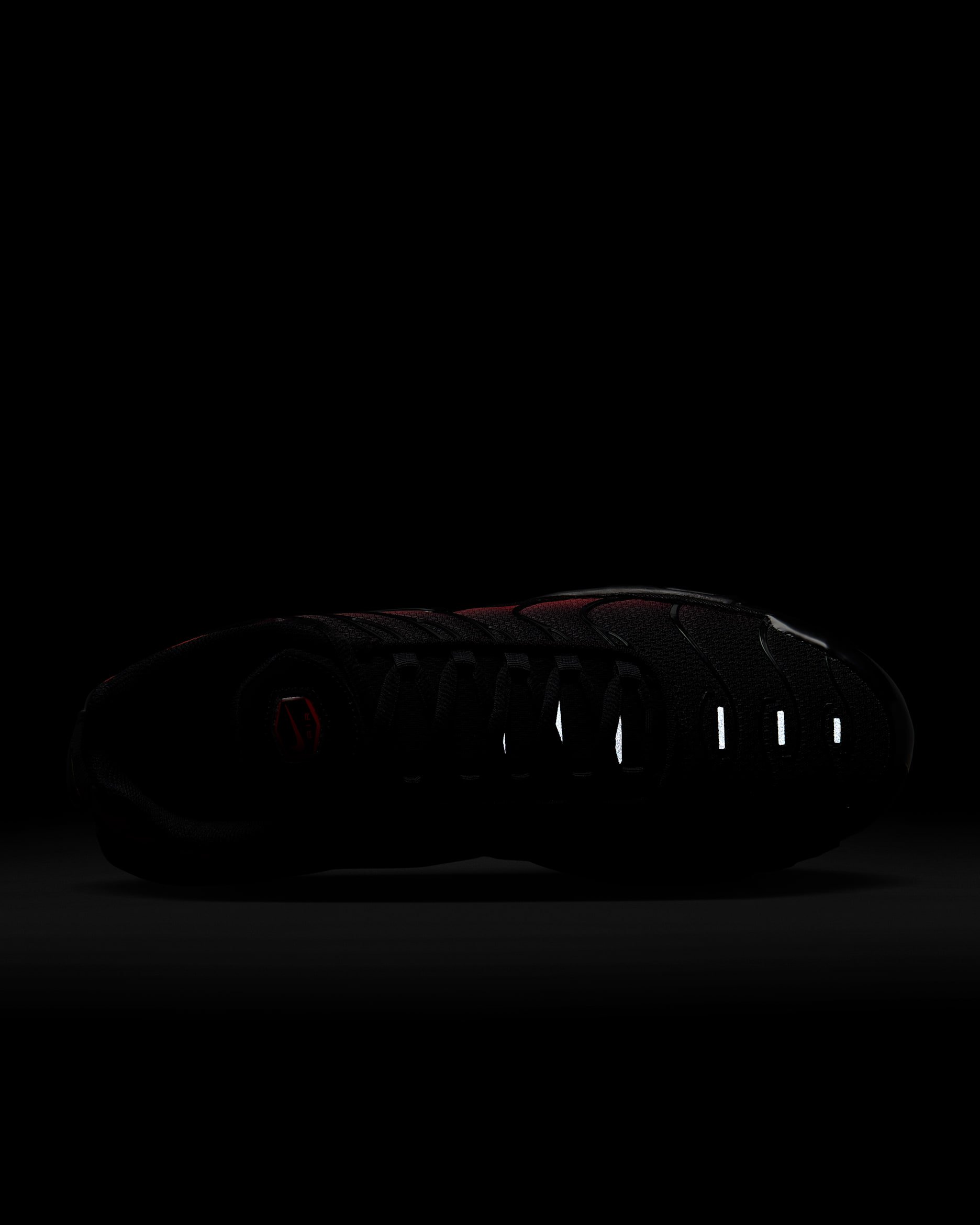 NIKE AIR MAX PLUS – Image 9