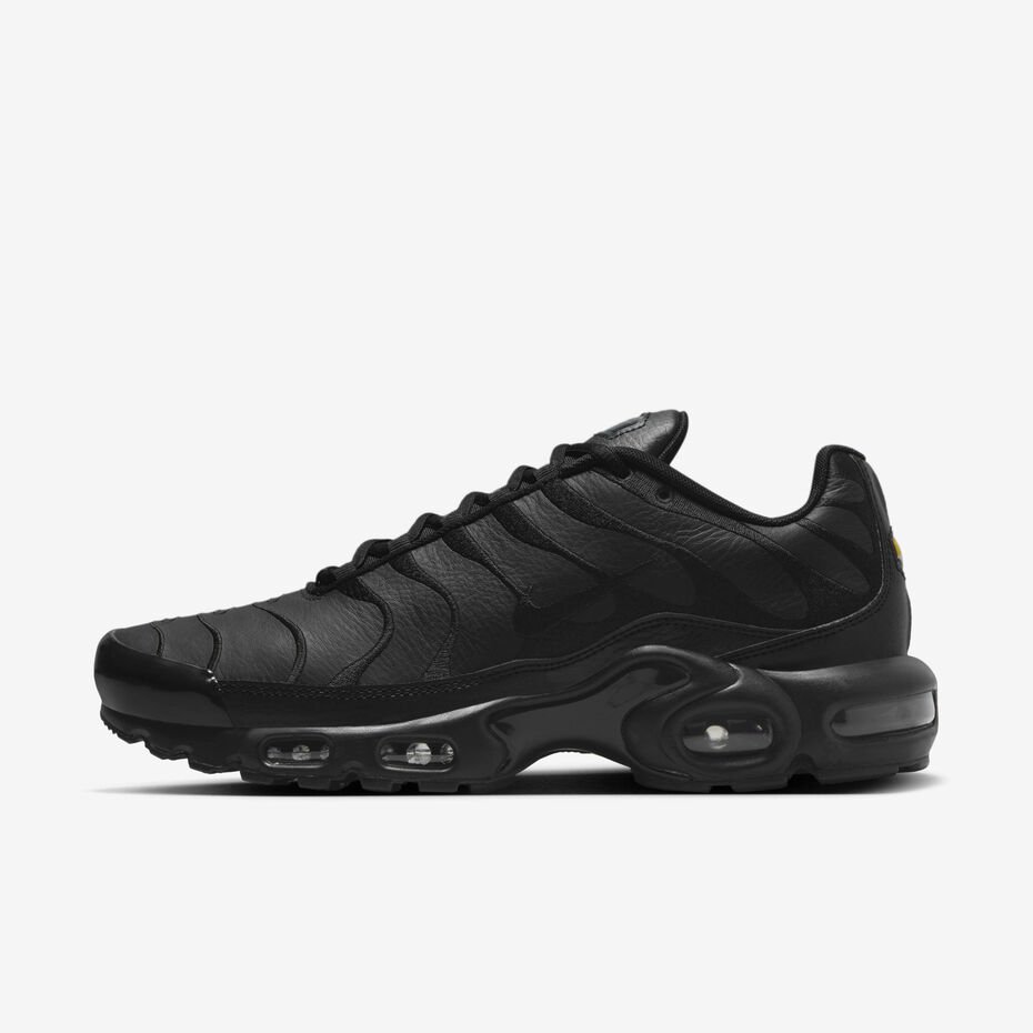 NIKE AIR MAX PLUS