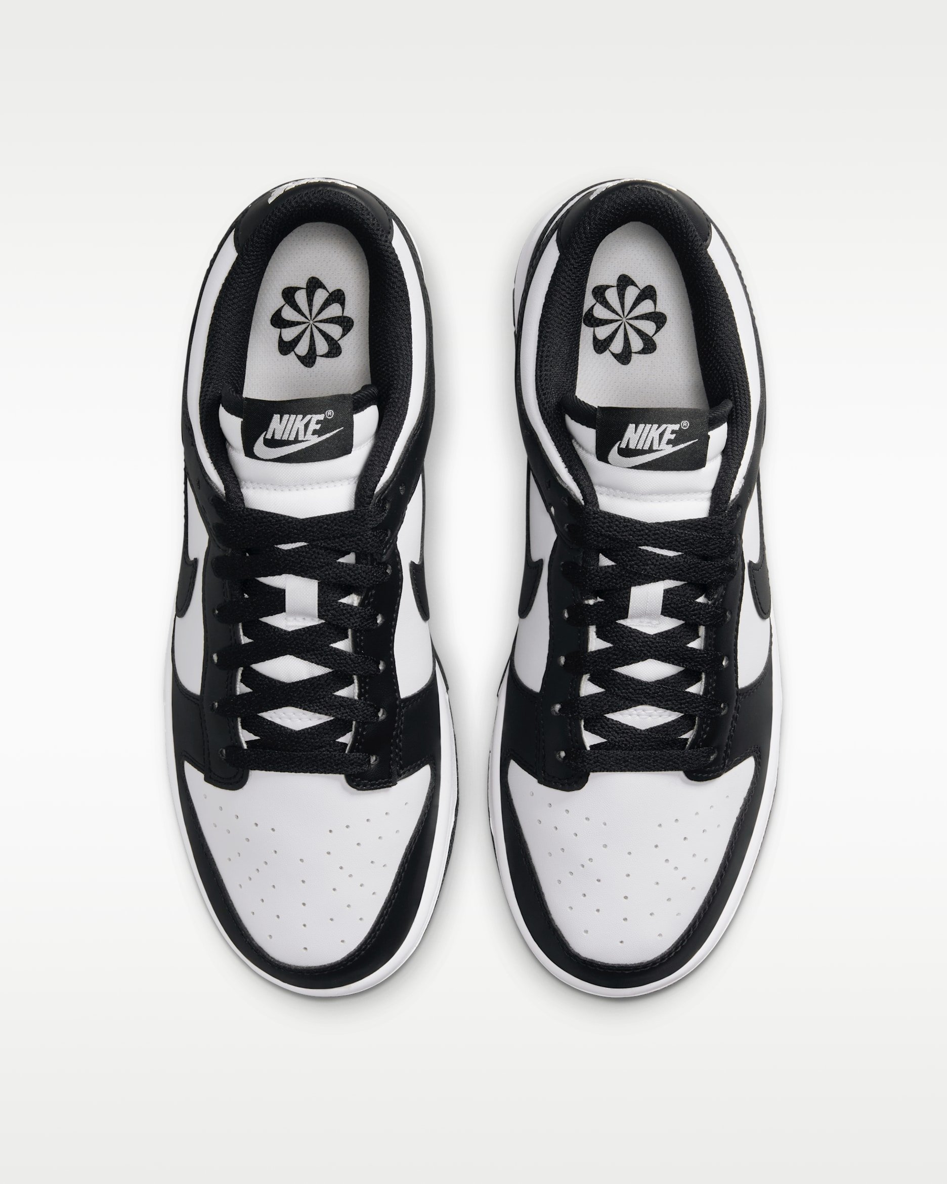 NIKE DUNK LOW NEXT NATURE – Image 6
