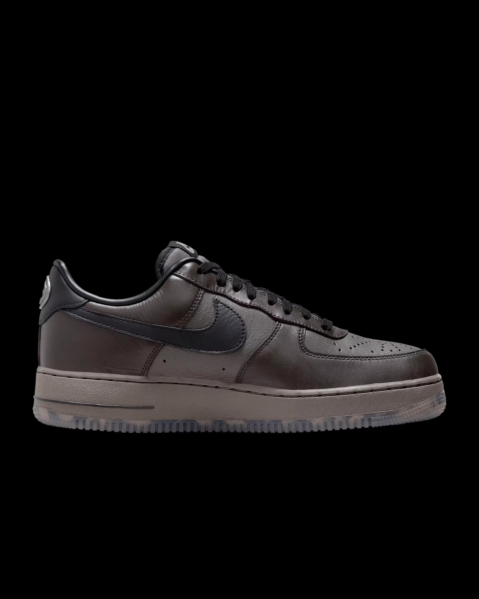 Air Force 1 Low
Black Tea and Petra Brown – Image 3