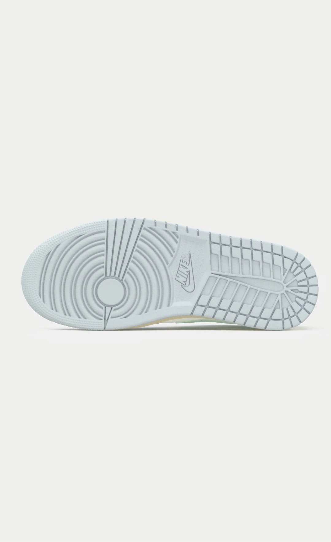 jordan 1 low – Image 2