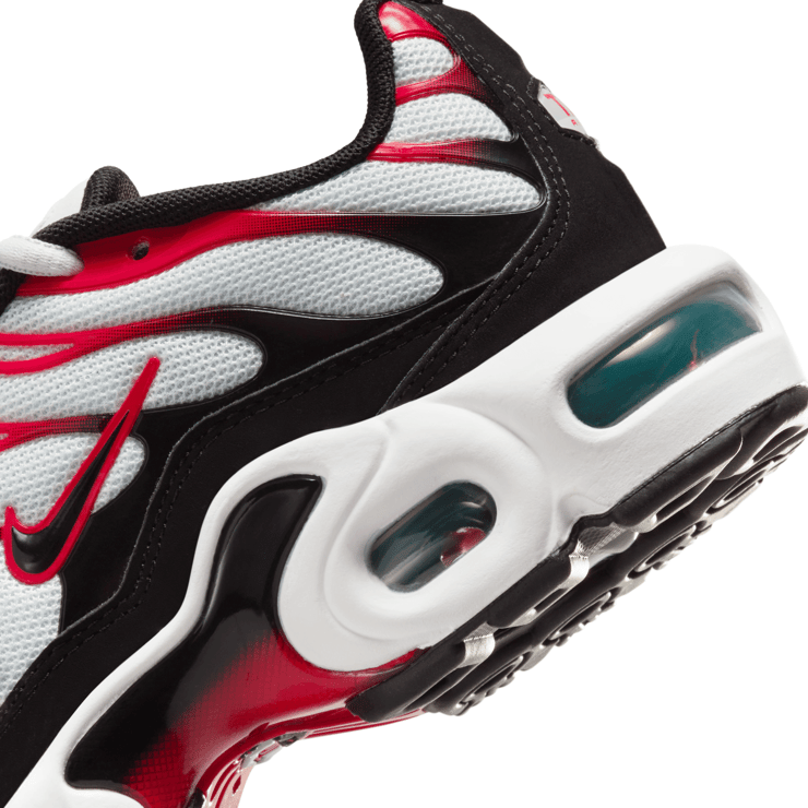 NIKE AIR MAX PLUS GS – Image 7
